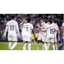 Het afwijzen van exorbitante transfersommen begint bij Real Madrid